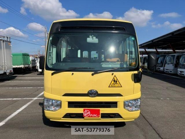 Toyota COASTER 2017-03 3933519-2