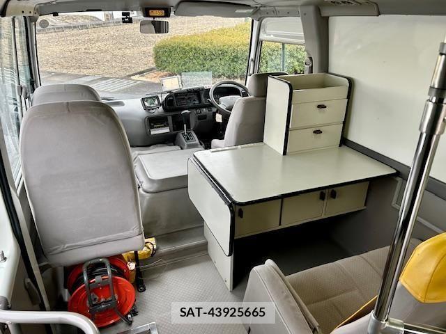 Toyota COASTER 2005-08 4370154-17