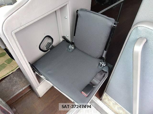 Toyota COASTER 2004-07 6675386-9