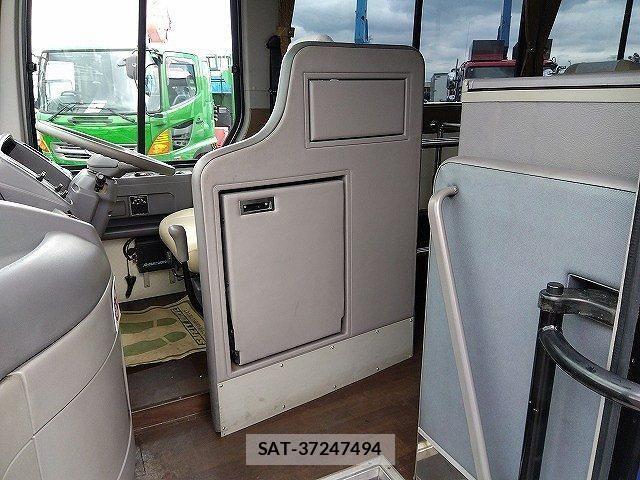 Toyota COASTER 2004-07 6675386-14