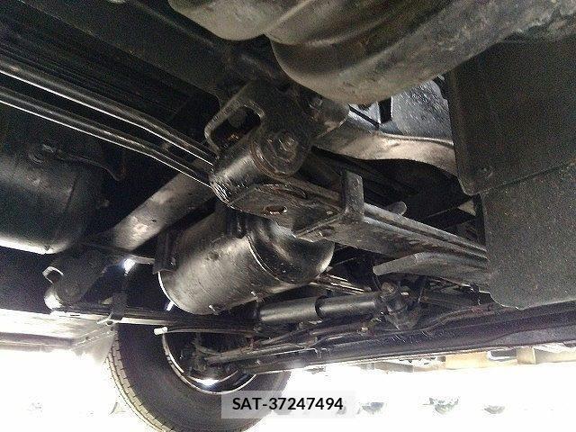 Toyota COASTER 2004-07 6675386-17