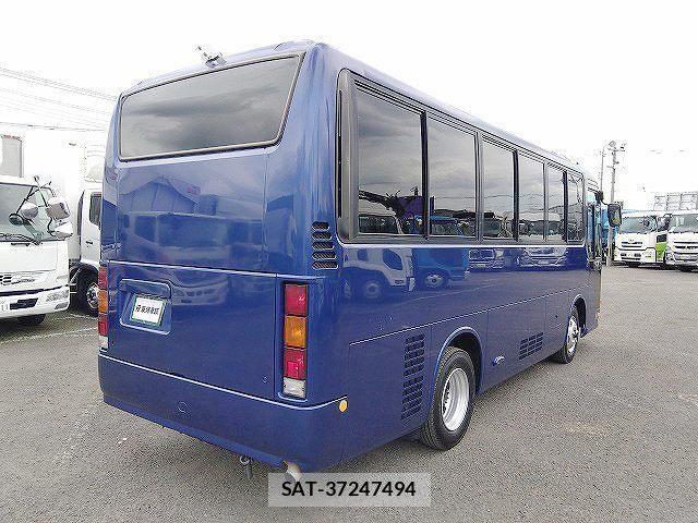 Toyota COASTER 2004-07 6675386-2