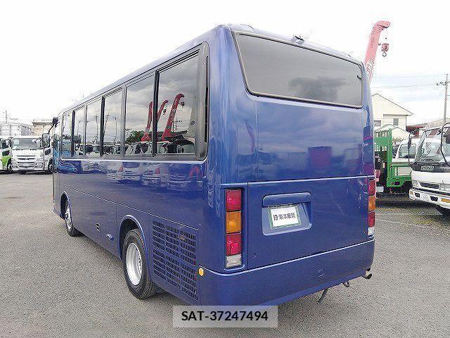 Toyota COASTER 2004-07 6675386-3