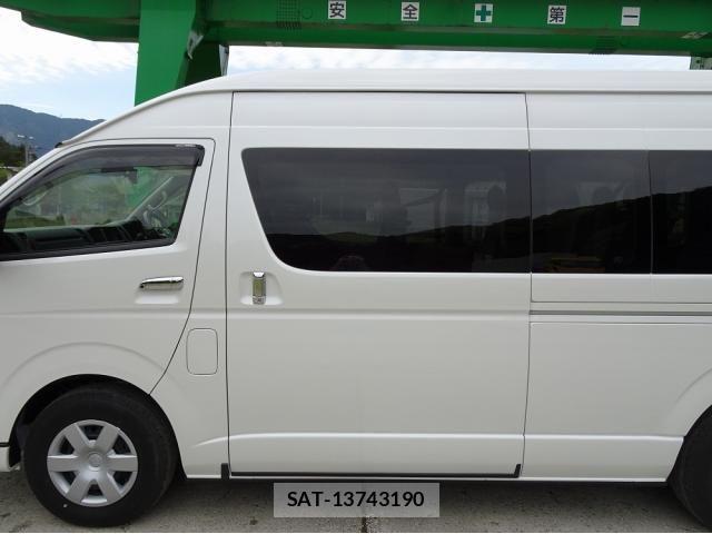 Toyota COASTER 2026-03 6675385-12