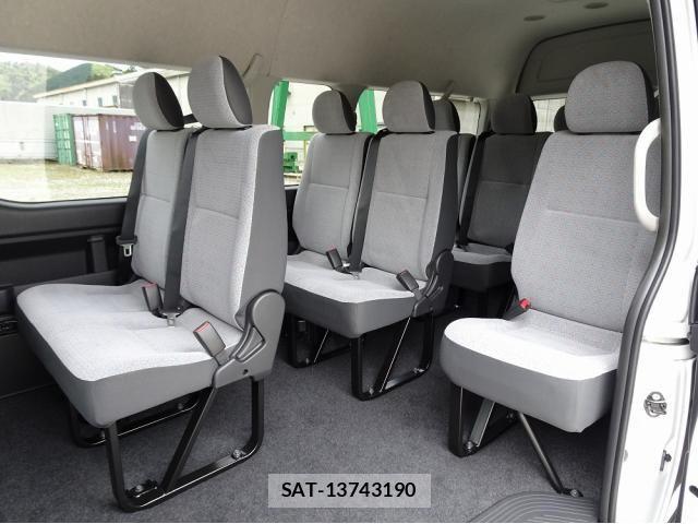 Toyota COASTER 2026-03 6675385-14