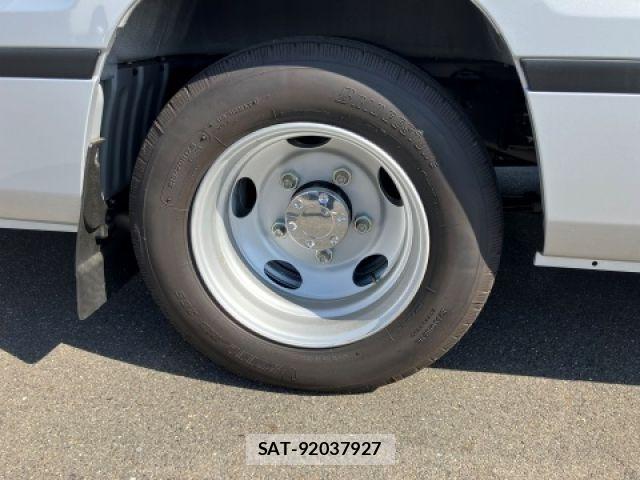 Toyota COASTER 2025-03 6715840-10