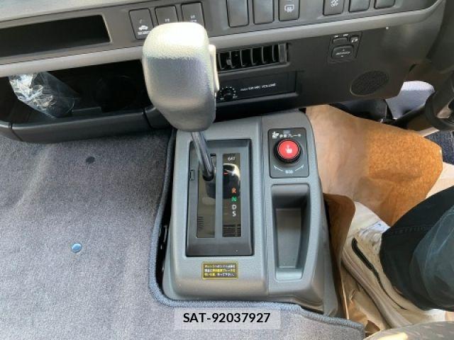 Toyota COASTER 2025-03 6715840-20