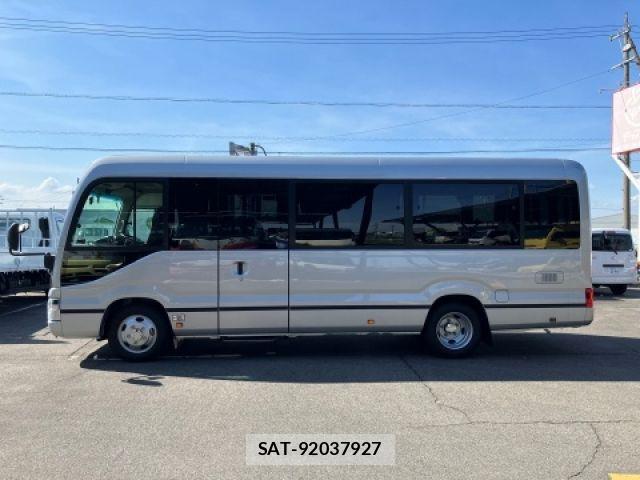 Toyota COASTER 2025-03 6715840-4