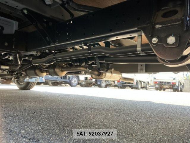 Toyota COASTER 2025-03 6715840-8