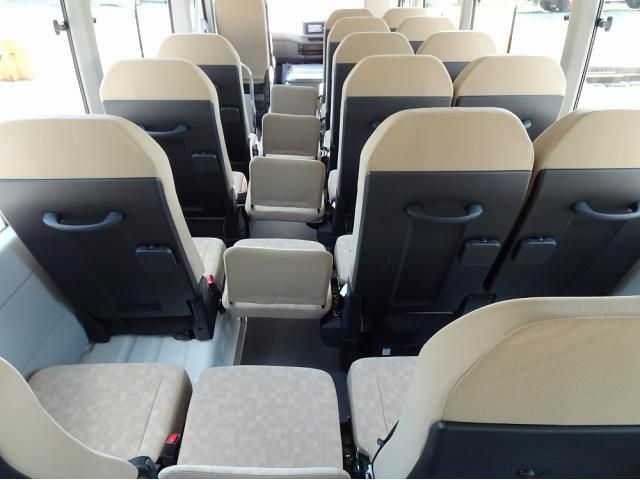 Toyota COASTER 2025-01 6805372-13