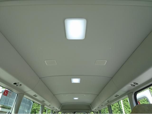 Toyota COASTER 2025-01 6805372-18