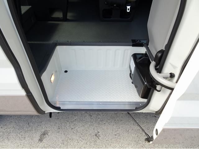 Toyota COASTER 2025-01 6805372-21