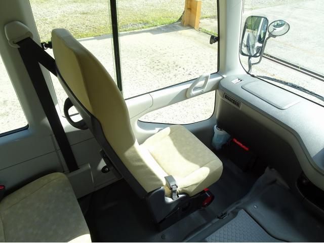 Toyota COASTER 2025-01 6805372-26