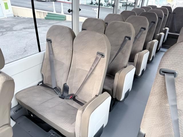 Toyota COASTER 2026-03 6805369-25
