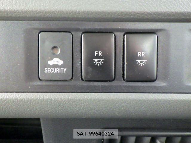 Toyota COASTER 2019-08 6903336-23