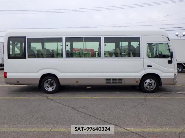 Toyota COASTER 2019-08 6903336-4