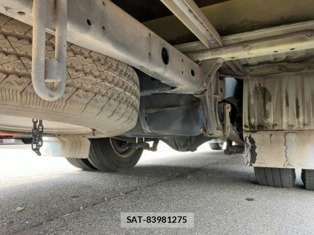 Toyota COASTER 2018-04 6903345-10