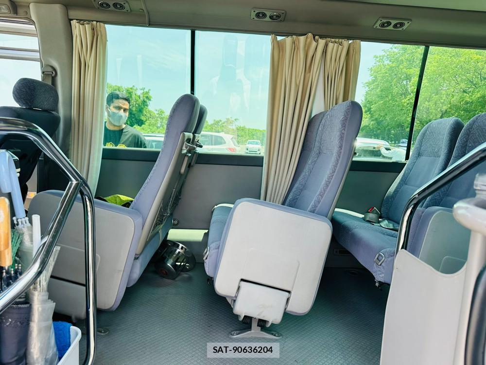 Toyota COASTER 2010 6843829-8