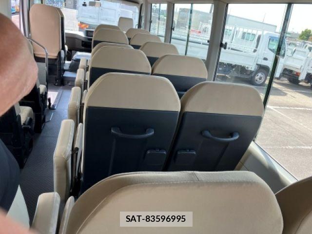 Toyota COASTER 2019-04 6992379-24