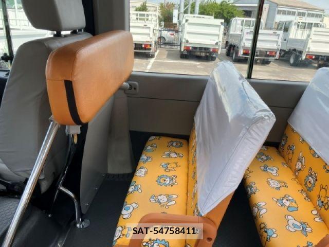 Toyota COASTER 2019-08 7020210-19