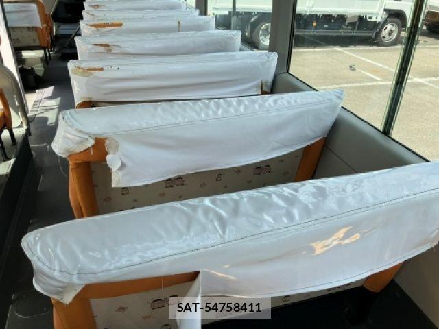 Toyota COASTER 2019-08 7020210-23