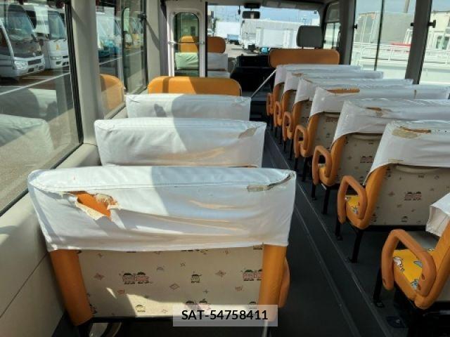 Toyota COASTER 2019-08 7020210-25