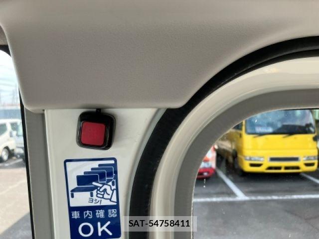 Toyota COASTER 2019-08 7020210-29