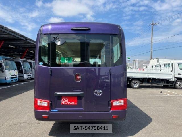 Toyota COASTER 2019-08 7020210-3