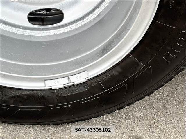 Toyota COASTER 1990-03 7057930-26