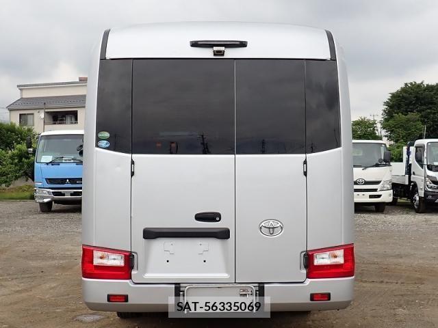 Toyota COASTER 2021-02 7057929-5