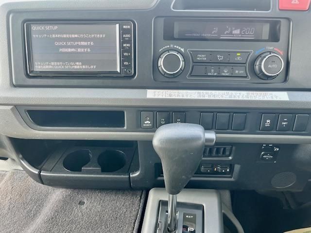 Toyota COASTER 2019-04 7199517-12