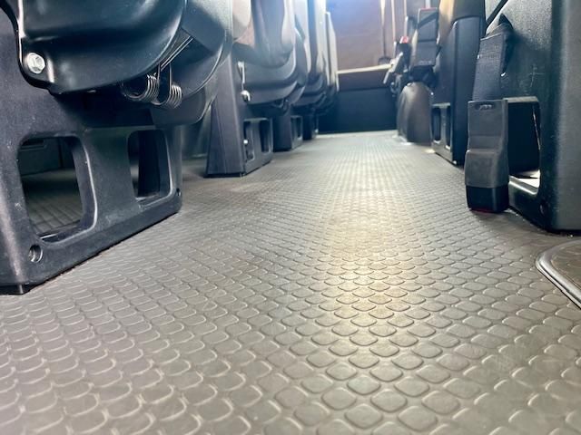 Toyota COASTER 2019-04 7199517-22