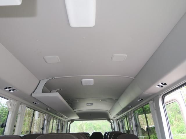 Toyota COASTER 2018-06 7199513-13