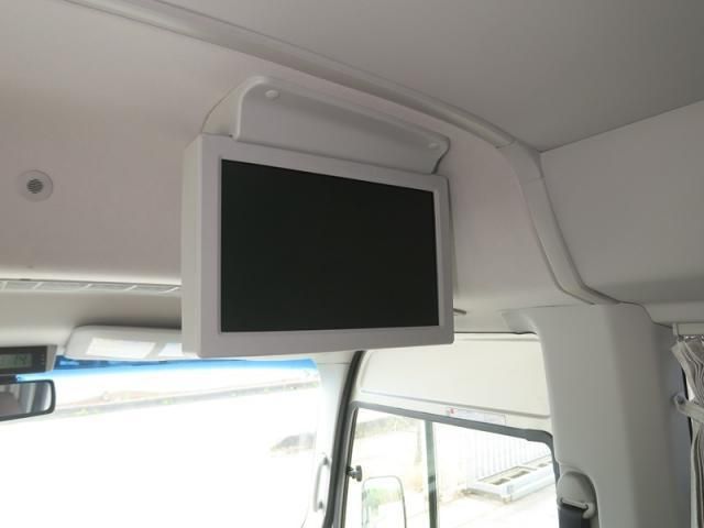 Toyota COASTER 2018-06 7199513-19