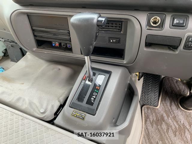 Toyota COASTER 2015-10 7216176-5