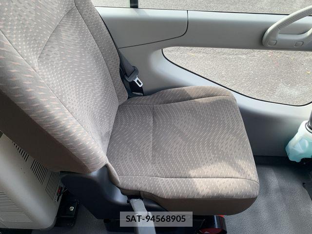 Toyota COASTER 2026-05 7216180-11