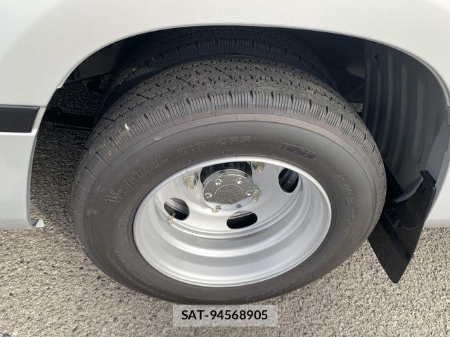 Toyota COASTER 2026-05 7216180-28