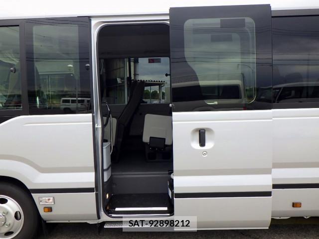 Toyota COASTER 2026-04 7250175-10