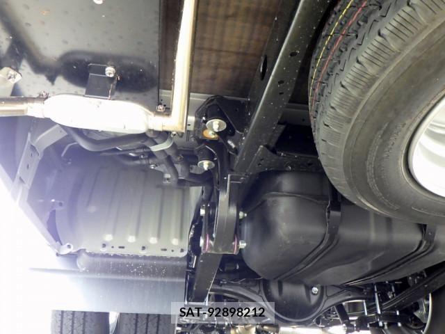 Toyota COASTER 2026-04 7250175-16