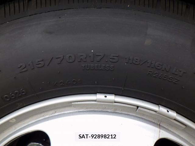 Toyota COASTER 2026-04 7250175-21