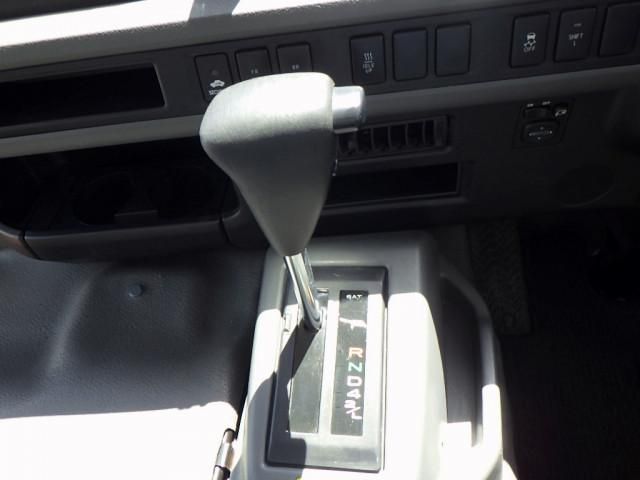 Toyota COASTER 2020-09 7306659-11