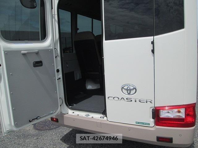 Toyota COASTER 2025-03 7357182-9