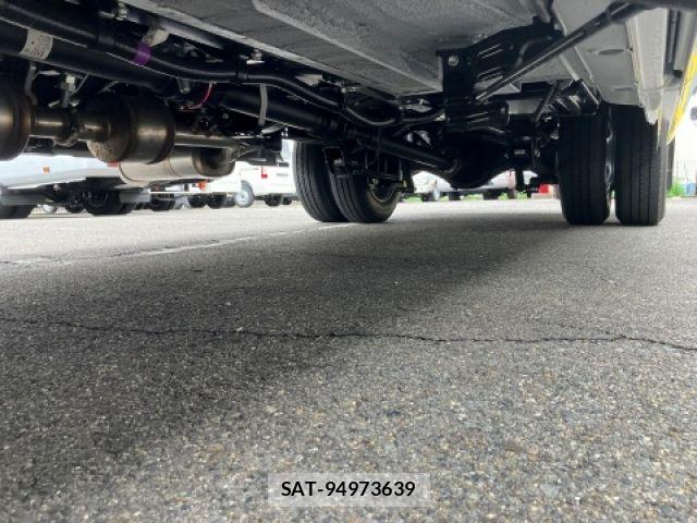 Toyota COASTER 2026-05 7391632-9