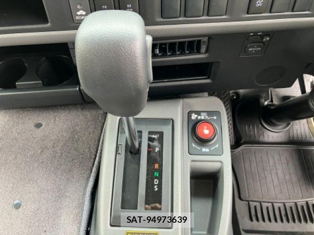 Toyota COASTER 2026-05 7391632-18