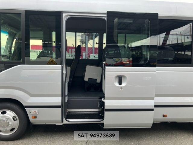 Toyota COASTER 2026-05 7391632-6