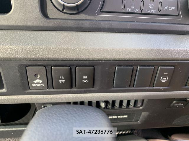 Toyota COASTER 2026-05 7453506-23