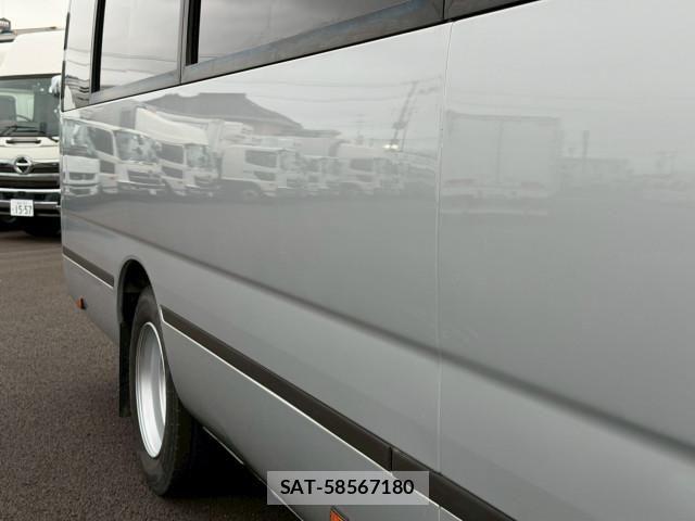 Toyota COASTER 2015-05 7499928-16