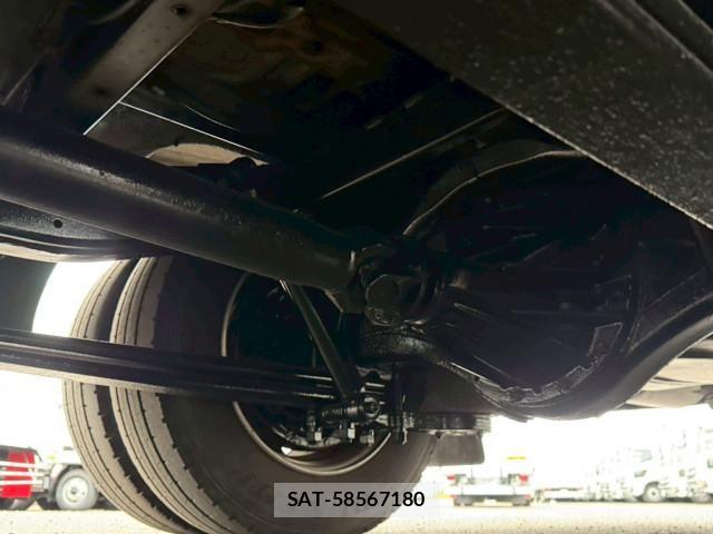 Toyota COASTER 2015-05 7499928-23