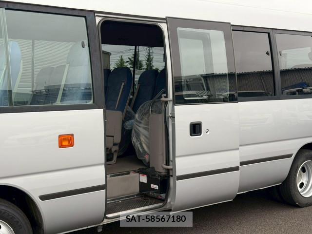Toyota COASTER 2015-05 7499928-8