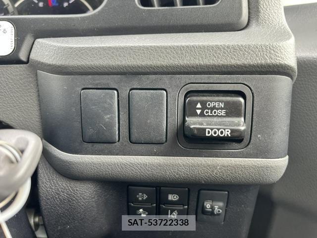 Toyota COASTER 2020-01 7499926-11